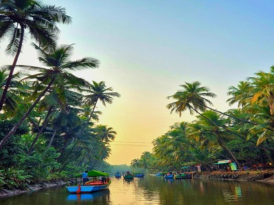 Best backwater boating in Honnavar Kerala Spot near Gokarna