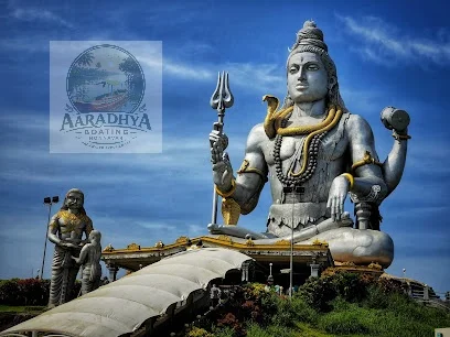 Murudeshwar Shiva statue coastal tourist destination Karnataka